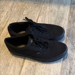 Vans Men's Black Canvas Sneakers